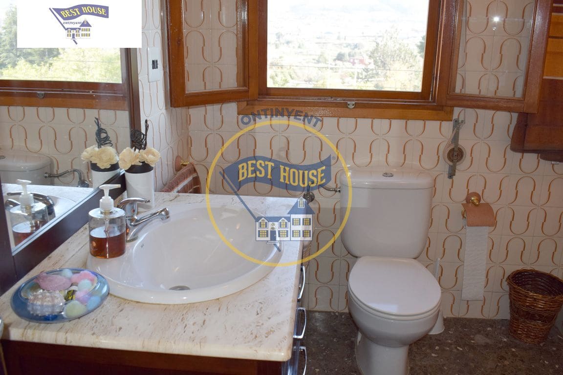 5 sypialnia Willa na sprzedaż w Ontinyent z basenem garażem - 340 000 € (Ref: 3652282)