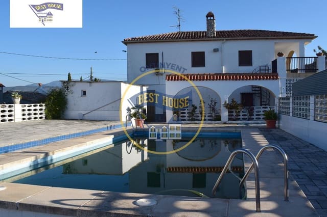 5 sypialnia Willa na sprzedaż w Ontinyent z basenem garażem - 340 000 € (Ref: 3652282)