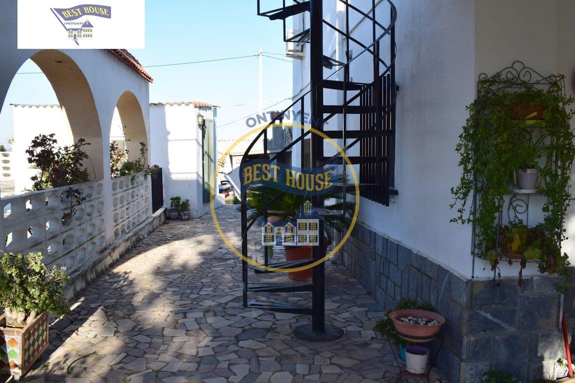 5 sypialnia Willa na sprzedaż w Ontinyent z basenem garażem - 340 000 € (Ref: 3652282)