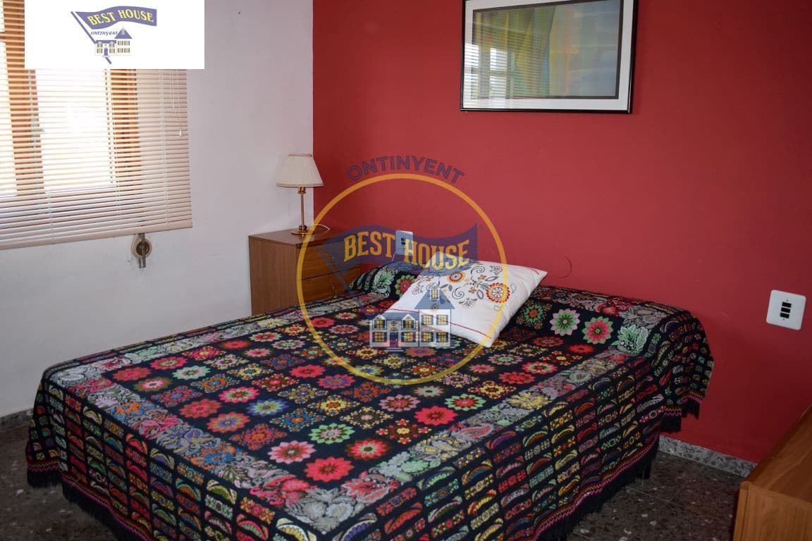 5 sypialnia Willa na sprzedaż w Ontinyent z basenem garażem - 340 000 € (Ref: 3652282)