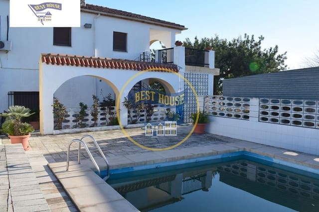 5 slaapkamer Villa te koop in Ontinyent met zwembad garage - € 315.000 (Ref: 3652282)