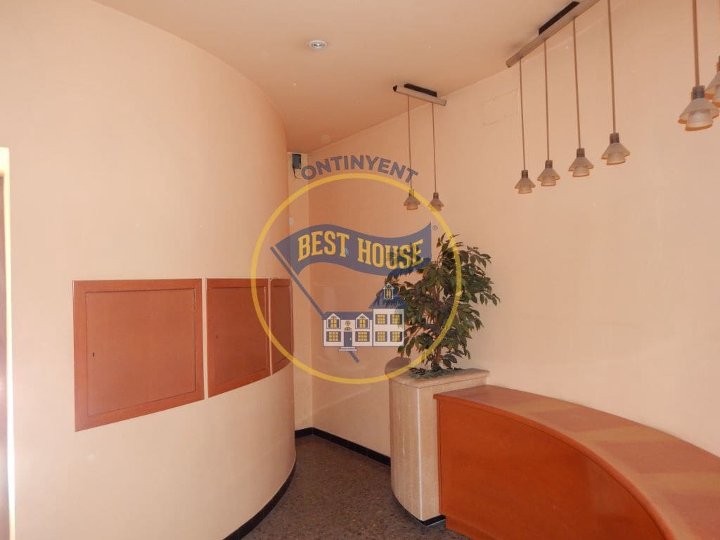 Erhverv til leje i Ontinyent - € 500 (Ref: 3652320)