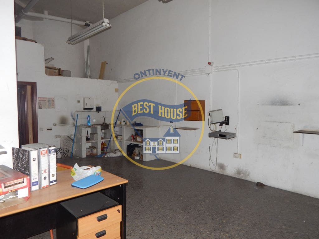 Erhverv til leje i Ontinyent - € 500 (Ref: 3652320)