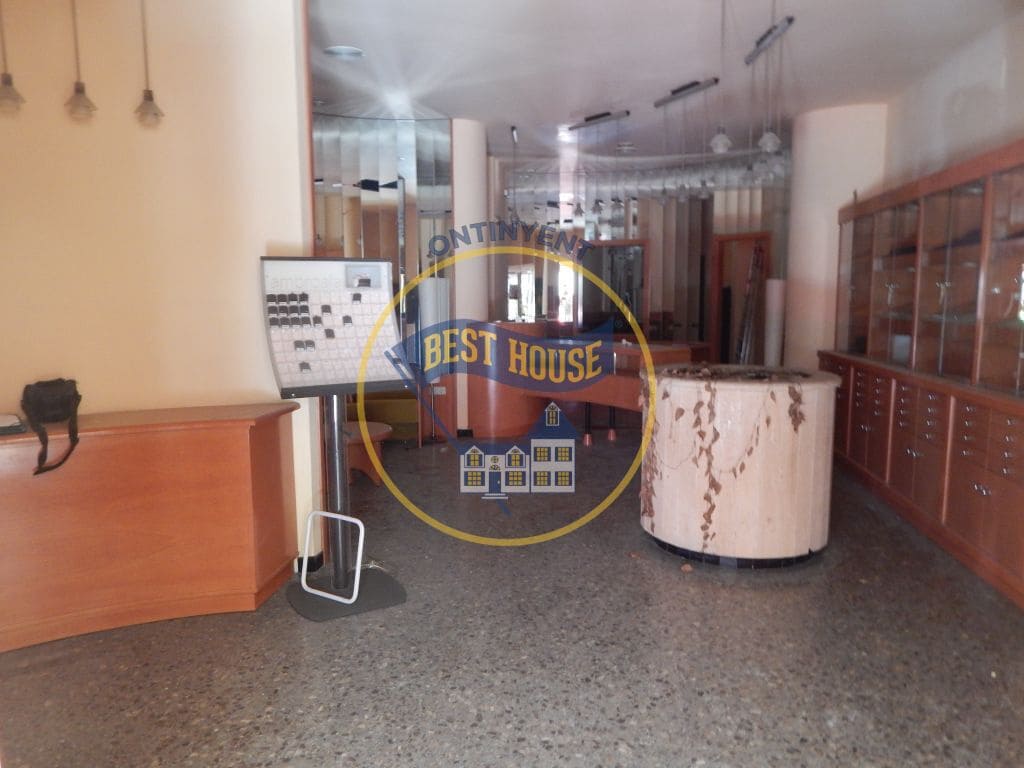 Erhverv til leje i Ontinyent - € 500 (Ref: 3652320)