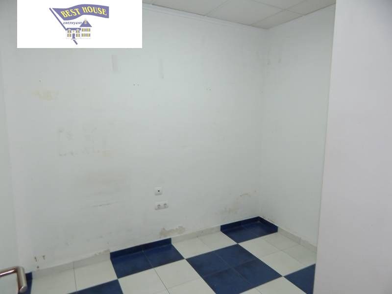 Commercial for rent in Ontinyent - € 600 (Ref: 3652324)