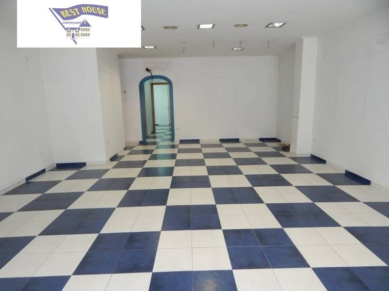 Commercial for rent in Ontinyent - € 600 (Ref: 3652324)