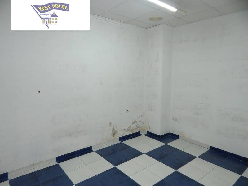 Commercial for rent in Ontinyent - € 600 (Ref: 3652324)
