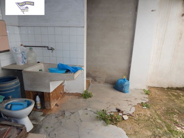 Commercial for sale in Ontinyent - € 80,000 (Ref: 5897692)