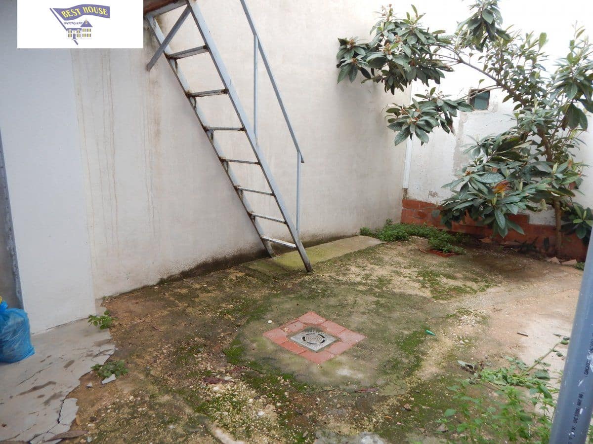 Comercial para venda em Ontinyent - 80 000 € (Ref: 5897692)