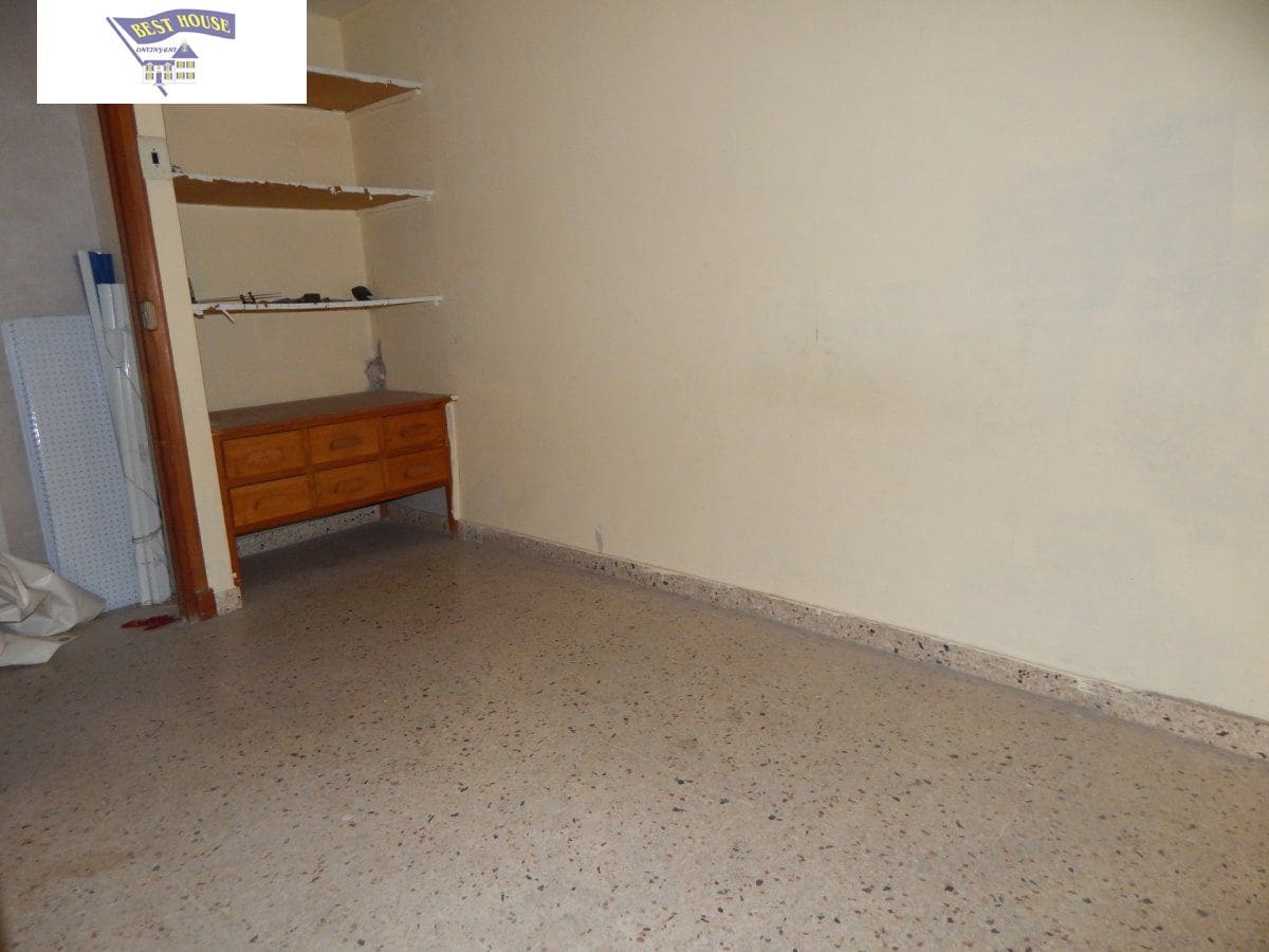 Commercial for rent in Ontinyent - € 450 (Ref: 5897699)