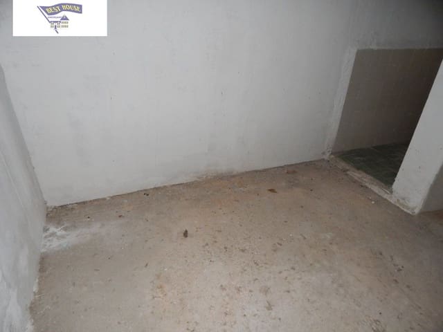 Commercial for sale in Ontinyent - € 30,000 (Ref: 5897703)