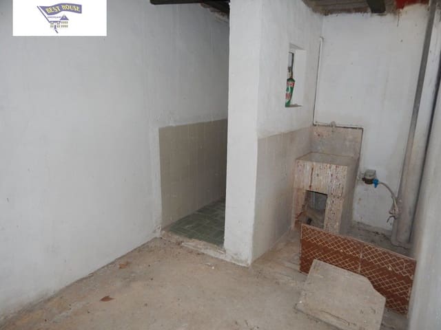 Commercial for sale in Ontinyent - € 30,000 (Ref: 5897703)
