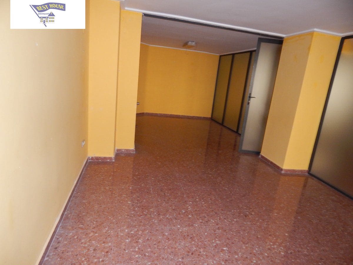 Erhverv til leje i Ontinyent - € 500 (Ref: 5897706)