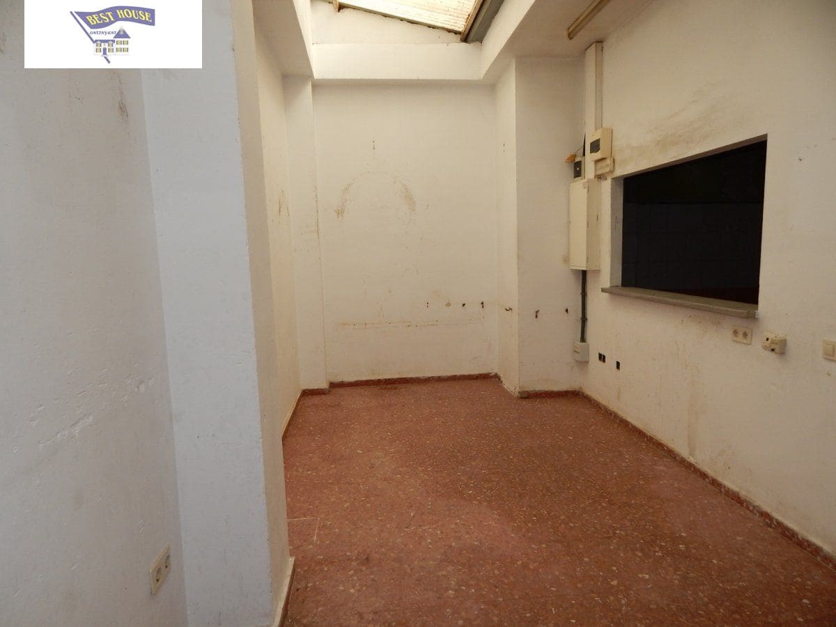 Erhverv til leje i Ontinyent - € 600 (Ref: 5897708)