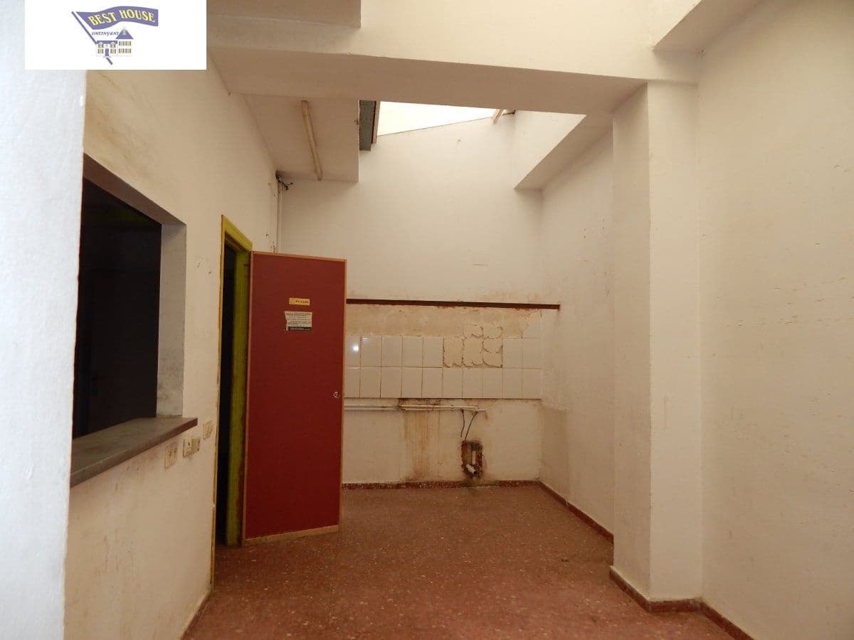 Erhverv til leje i Ontinyent - € 600 (Ref: 5897708)