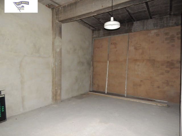 Commercial for sale in Ontinyent - € 80,000 (Ref: 5897733)