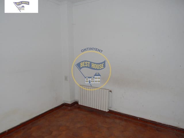 6 makuuhuone Omakotitalo myytävänä paikassa Ontinyent - 125 000 € (Ref: 5897788)