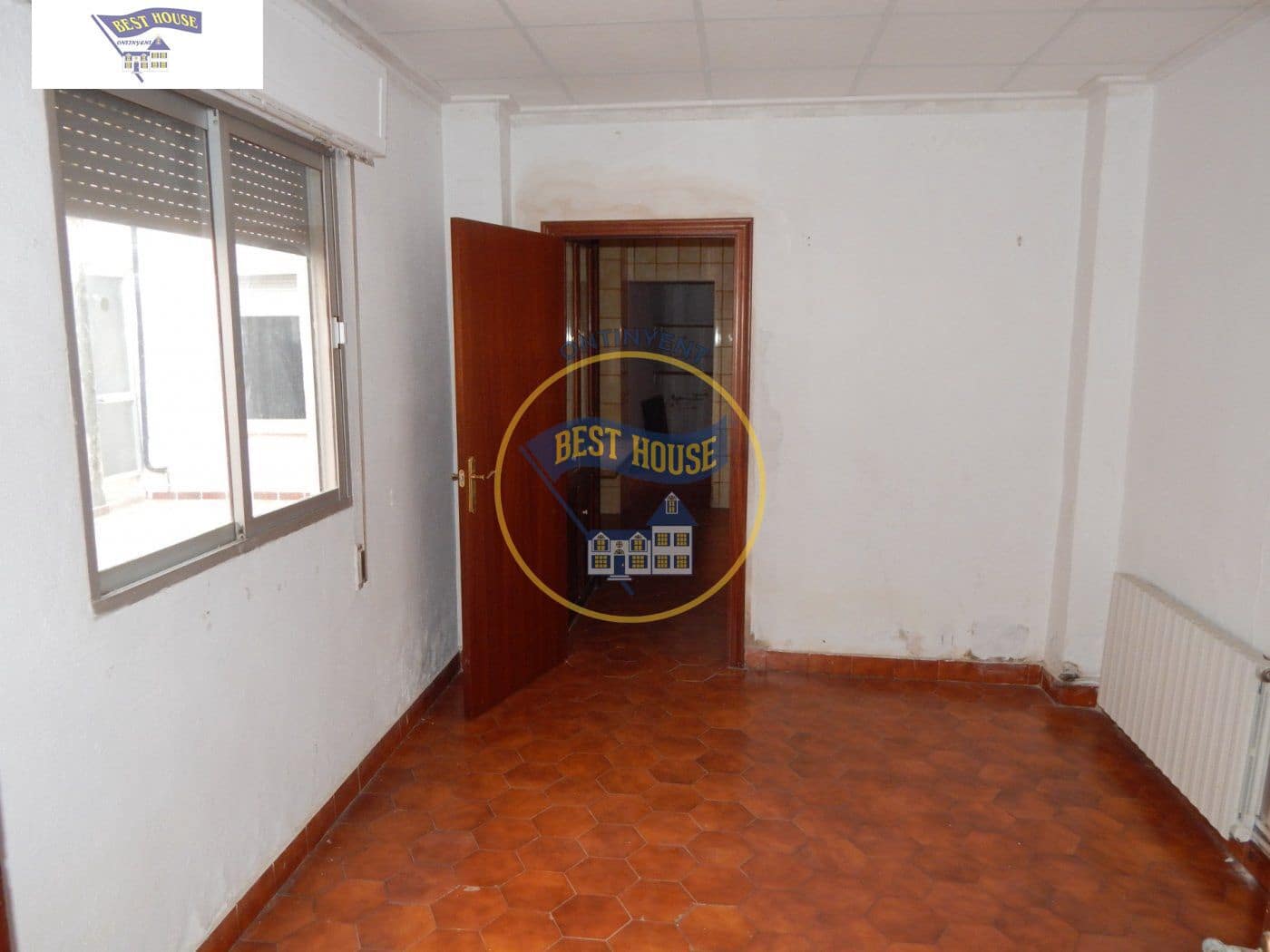 6 makuuhuone Omakotitalo myytävänä paikassa Ontinyent - 125 000 € (Ref: 5897788)