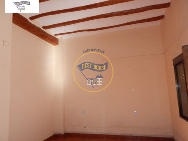 6 makuuhuone Omakotitalo myytävänä paikassa Ontinyent - 125 000 € (Ref: 5897788)