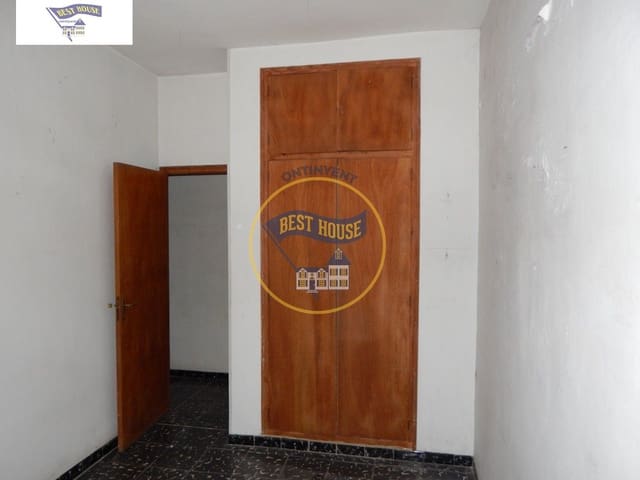 6 makuuhuone Omakotitalo myytävänä paikassa Ontinyent - 125 000 € (Ref: 5897788)