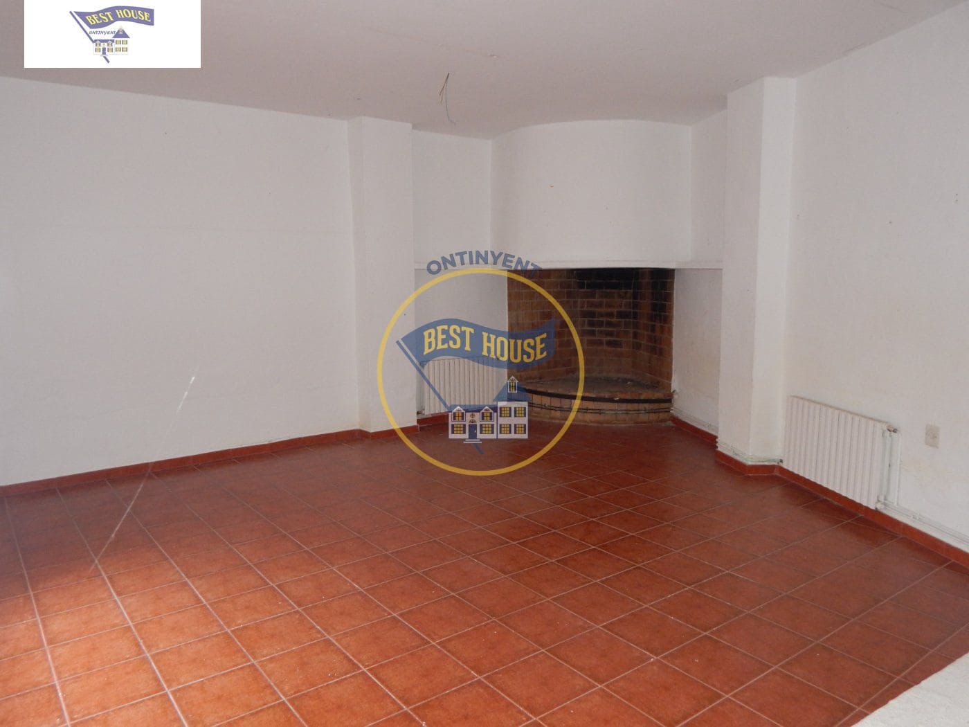 6 makuuhuone Omakotitalo myytävänä paikassa Ontinyent - 125 000 € (Ref: 5897788)