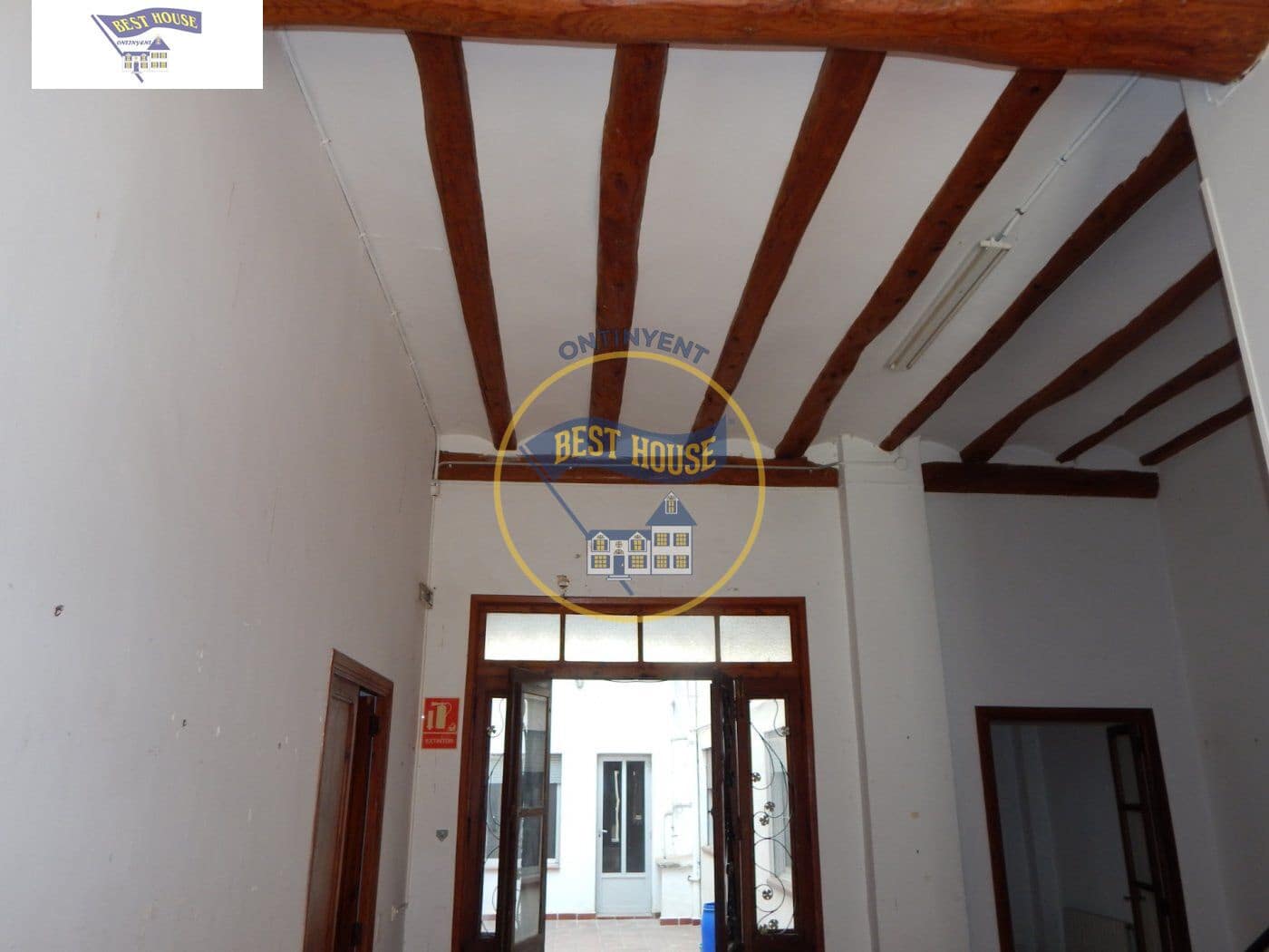 6 makuuhuone Omakotitalo myytävänä paikassa Ontinyent - 125 000 € (Ref: 5897788)