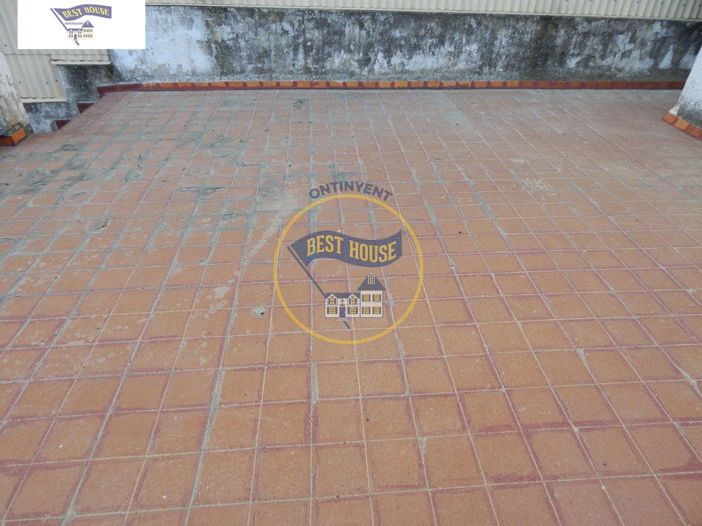 6 makuuhuone Omakotitalo myytävänä paikassa Ontinyent - 125 000 € (Ref: 5897788)