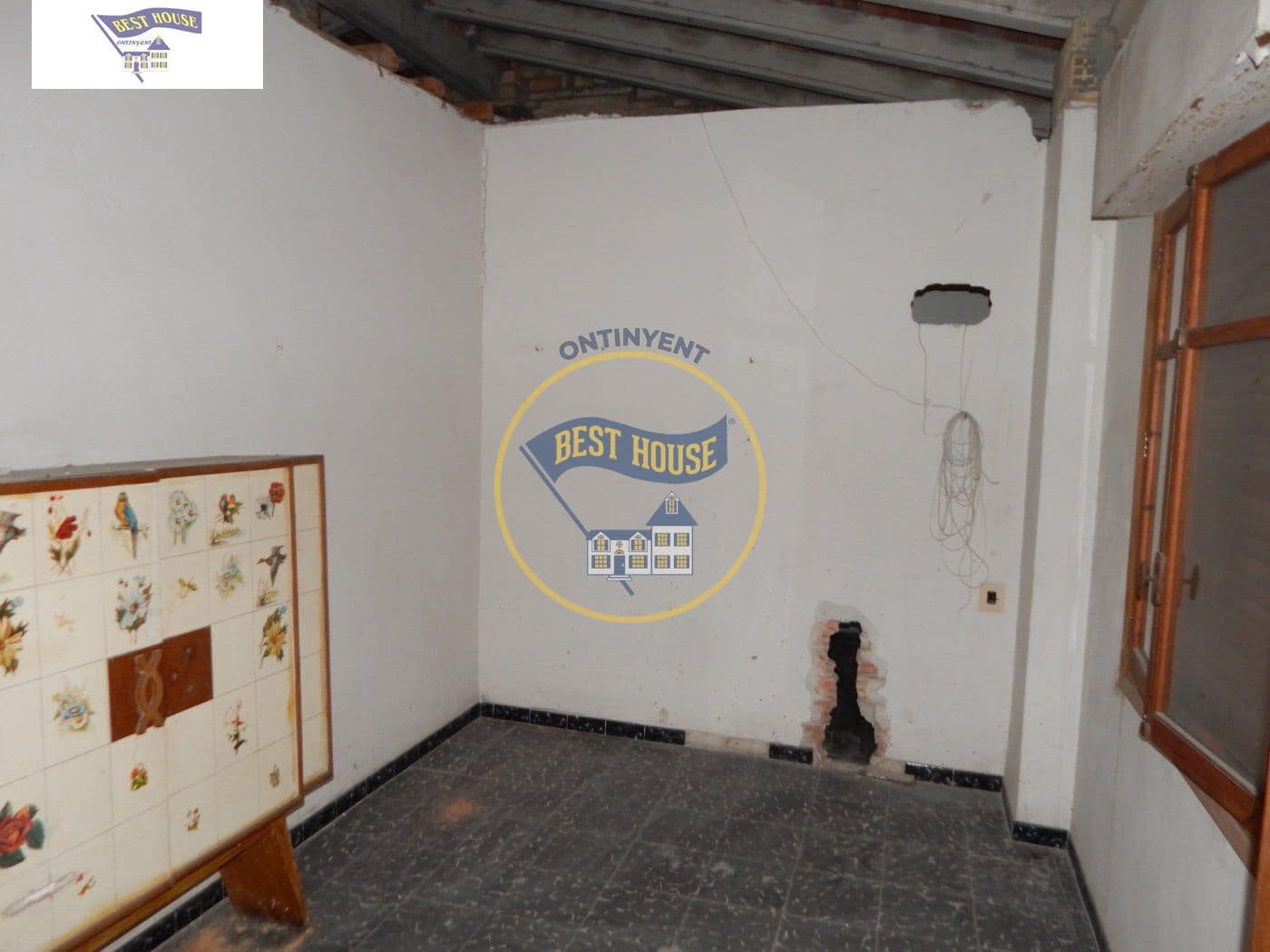 6 makuuhuone Omakotitalo myytävänä paikassa Ontinyent - 125 000 € (Ref: 5897788)