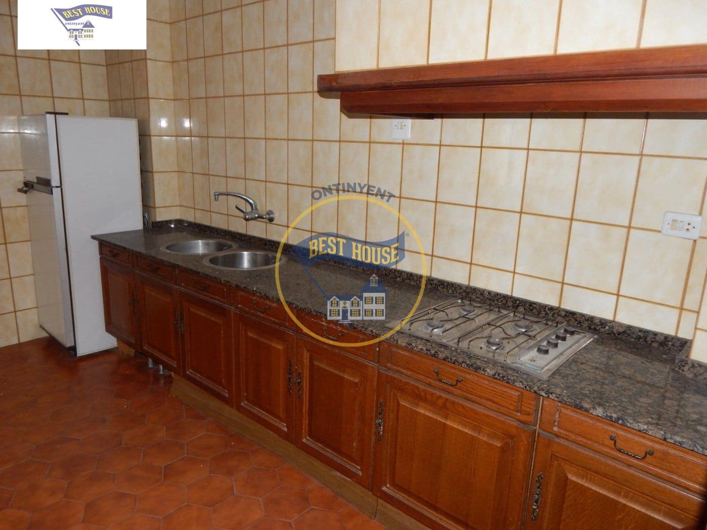 6 makuuhuone Omakotitalo myytävänä paikassa Ontinyent - 125 000 € (Ref: 5897788)