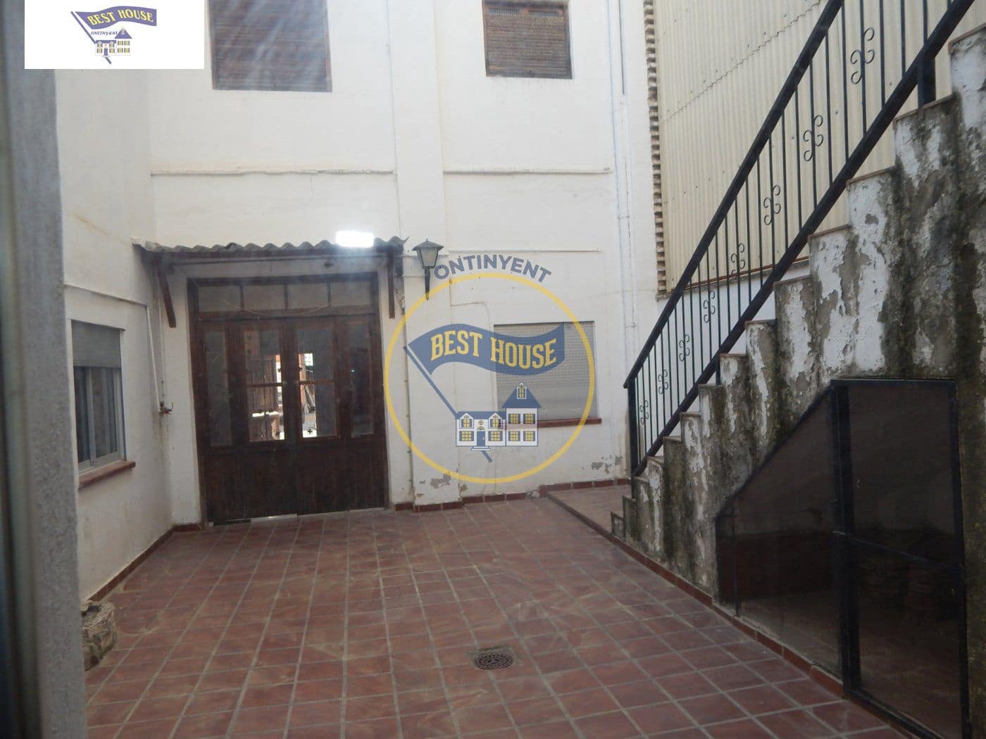 6 makuuhuone Omakotitalo myytävänä paikassa Ontinyent - 125 000 € (Ref: 5897788)