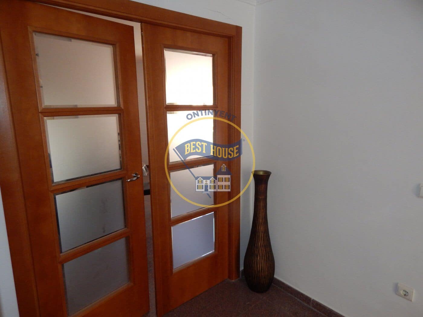 4 bedroom Flat for sale in Aielo de Malferit - € 140,000 (Ref: 5897848)