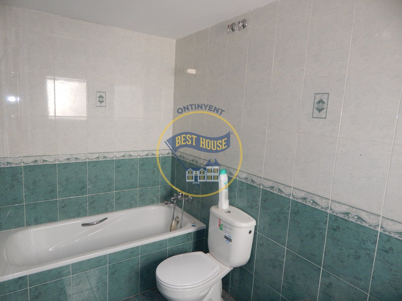 4 bedroom Flat for sale in Aielo de Malferit - € 140,000 (Ref: 5897848)