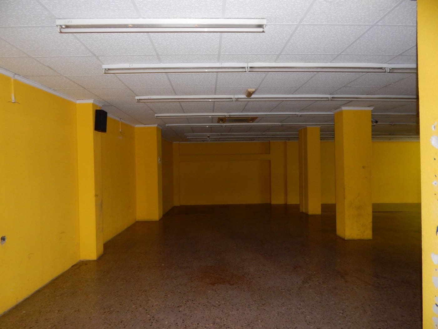 Local Comercial en Ontinyent en venta - 150.000 € (Ref: 5897851)