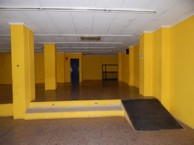 Commercial for sale in Ontinyent - € 150,000 (Ref: 5897851)