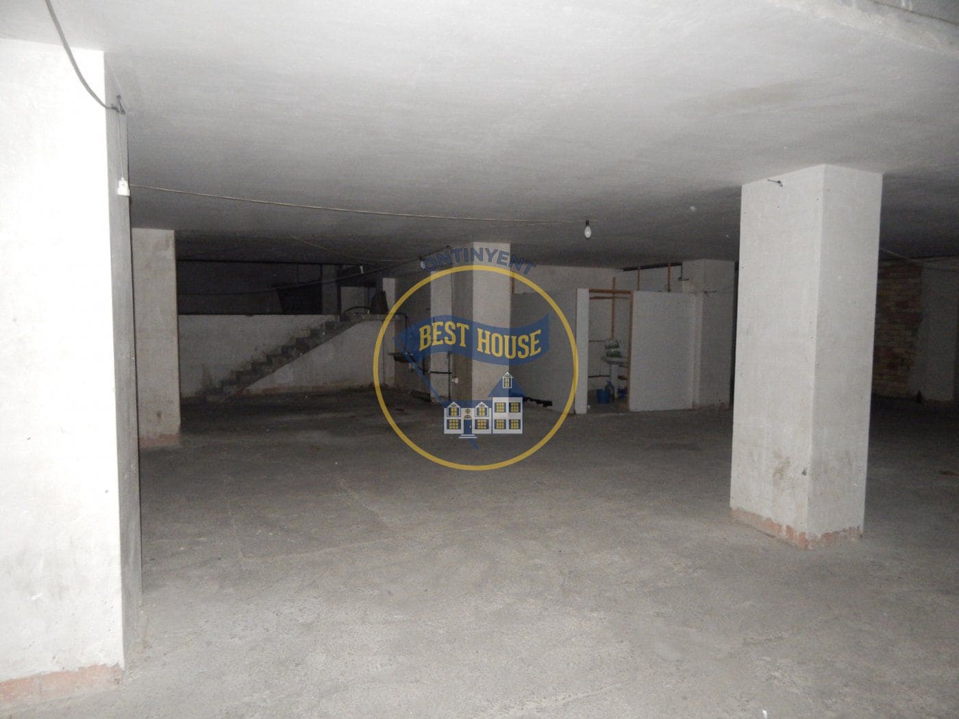 Comercial para venda em Ontinyent - 100 000 € (Ref: 5897909)