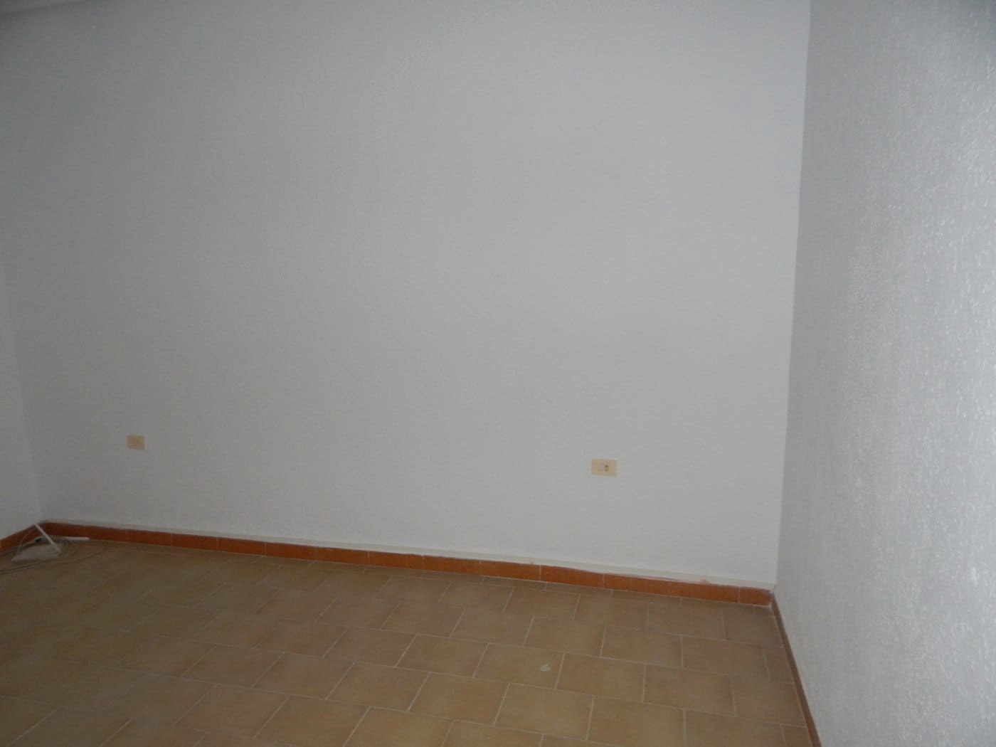 Toimisto vuokrattavana paikassa Ontinyent - 400 € (Ref: 5897912)
