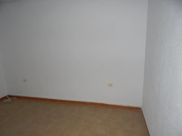 Office for rent in Ontinyent - € 400 (Ref: 5897912)