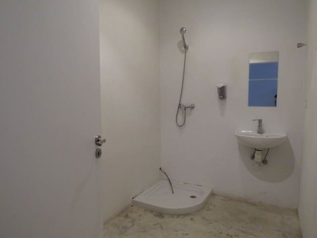 Commercial for rent in Ontinyent - € 490 (Ref: 5897944)