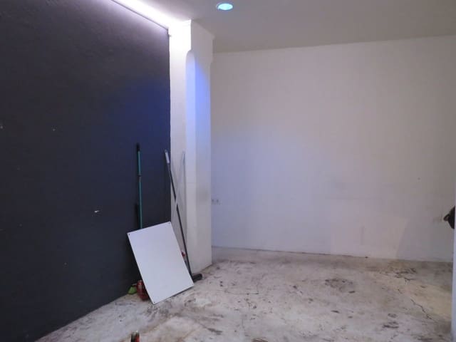 Commercial for rent in Ontinyent - € 490 (Ref: 5897944)