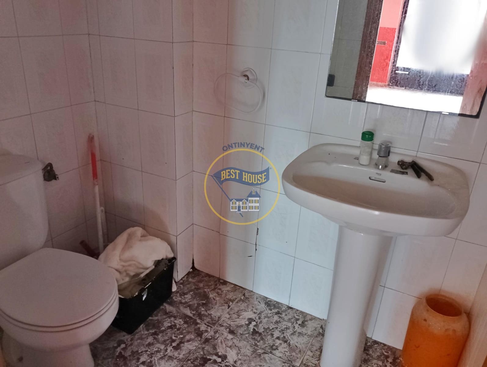 Erhverv til leje i Albaida - € 400 (Ref: 5897945)