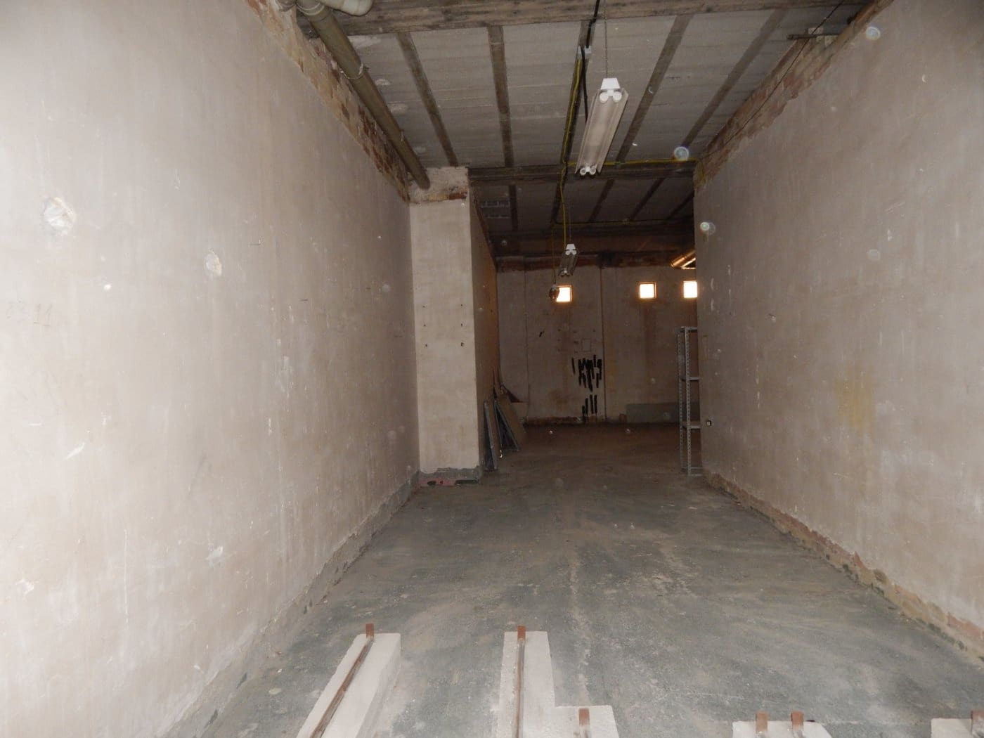 Erhverv til leje i Ontinyent - € 325 (Ref: 5897971)