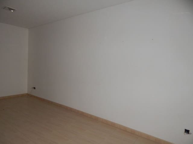 Commercial for rent in Ontinyent - € 449 (Ref: 5898004)