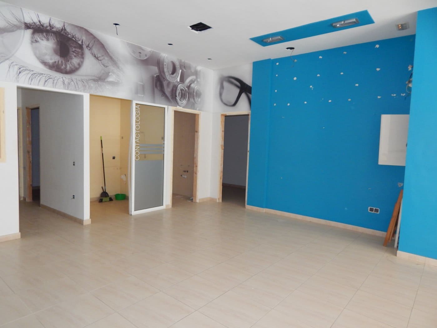 Commercial for rent in Ontinyent - € 449 (Ref: 5898004)