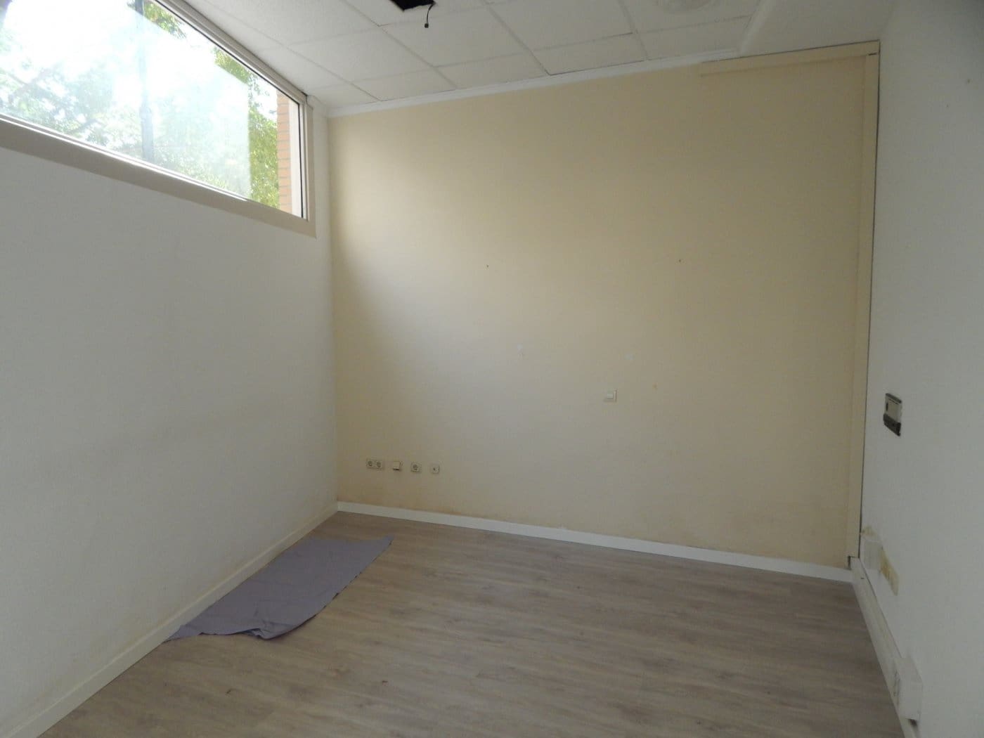 Commerciale in vendita in Ontinyent - 250.000 € (Rif: 5898021)