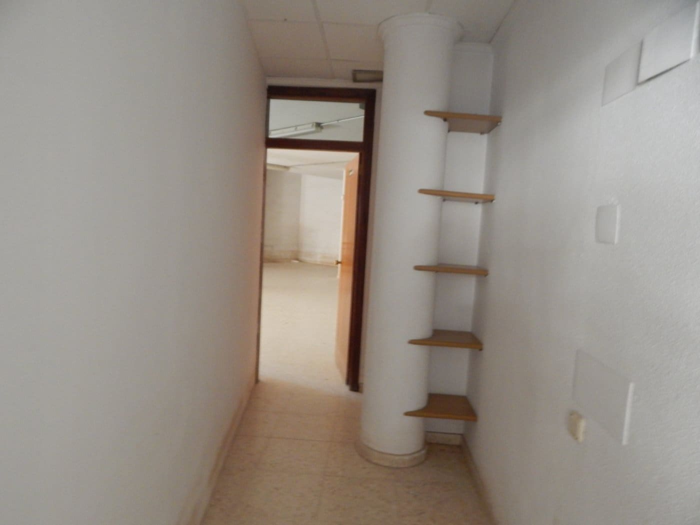 Commerciale in vendita in Ontinyent - 250.000 € (Rif: 5898021)