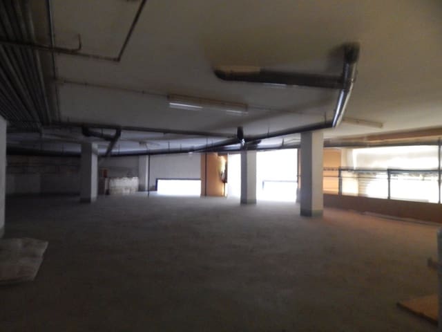 Commerciale in vendita in Ontinyent - 250.000 € (Rif: 5898021)