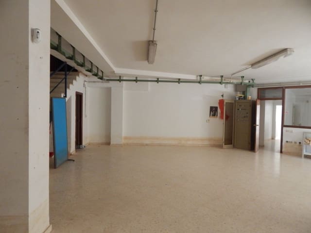 Commerciale in vendita in Ontinyent - 250.000 € (Rif: 5898021)