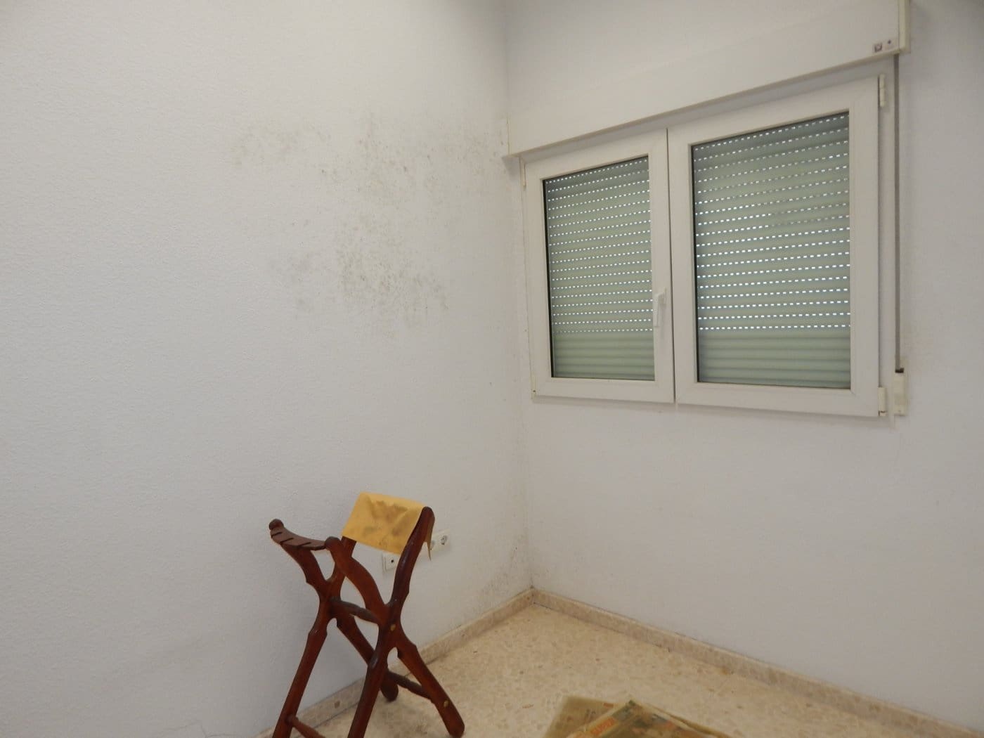 Erhverv til leje i Ontinyent - € 500 (Ref: 5898047)