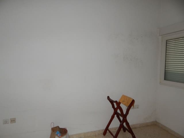 Commercieel te huur in Ontinyent - € 500 (Ref: 5898047)
