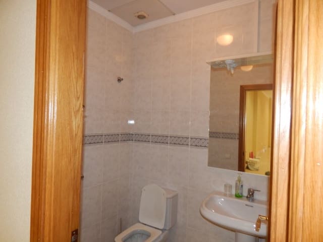 Commercieel te huur in Ontinyent - € 500 (Ref: 5898047)